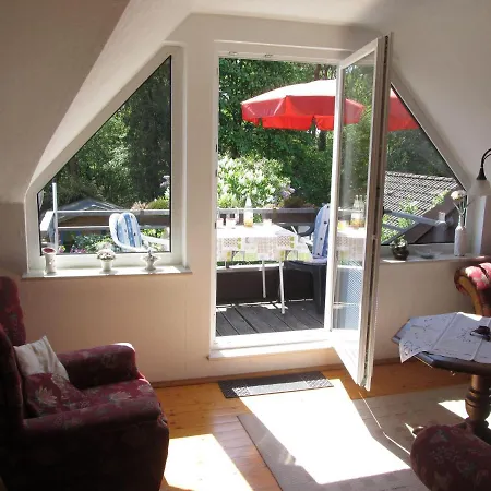 In-Der-Lueneburger-Heide-Ferienwohnung-Heideweg * Schneverdingen